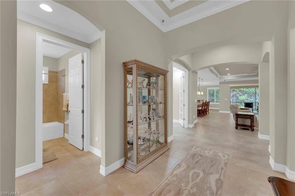 8720 Westwood Oaks PL, FORT MYERS FL 33908-33