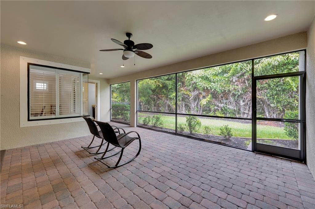 8720 Westwood Oaks PL, FORT MYERS FL 33908-36