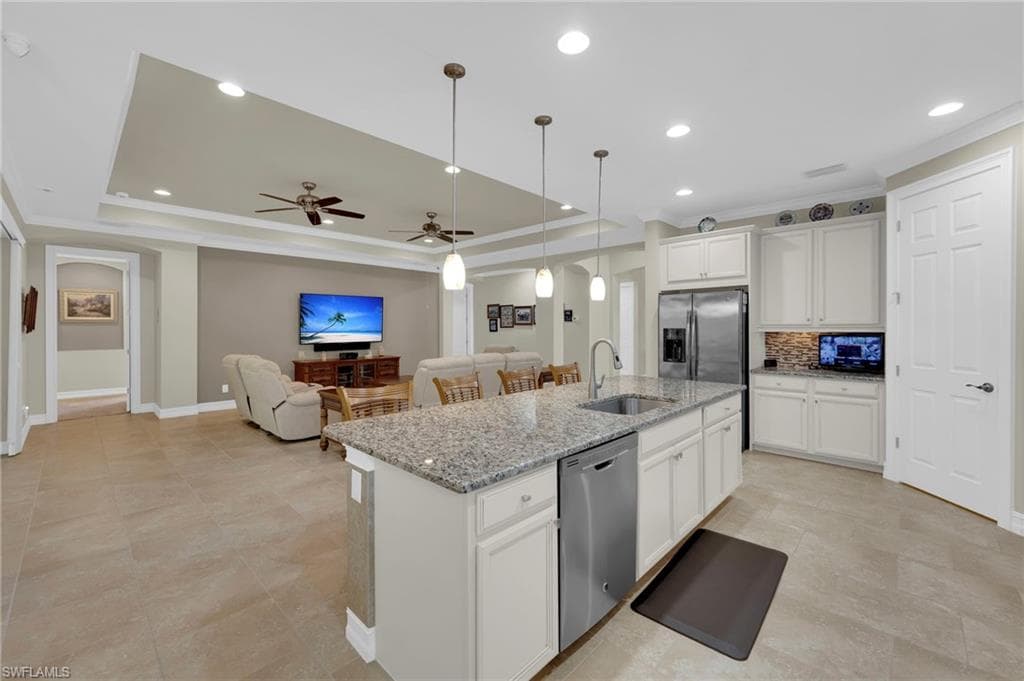 8720 Westwood Oaks PL, FORT MYERS FL 33908-7