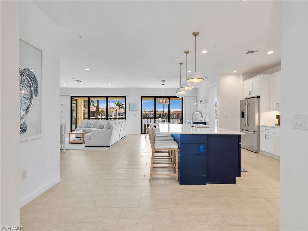 15177 Butler Lake DR # 201, NAPLES FL 34109-3