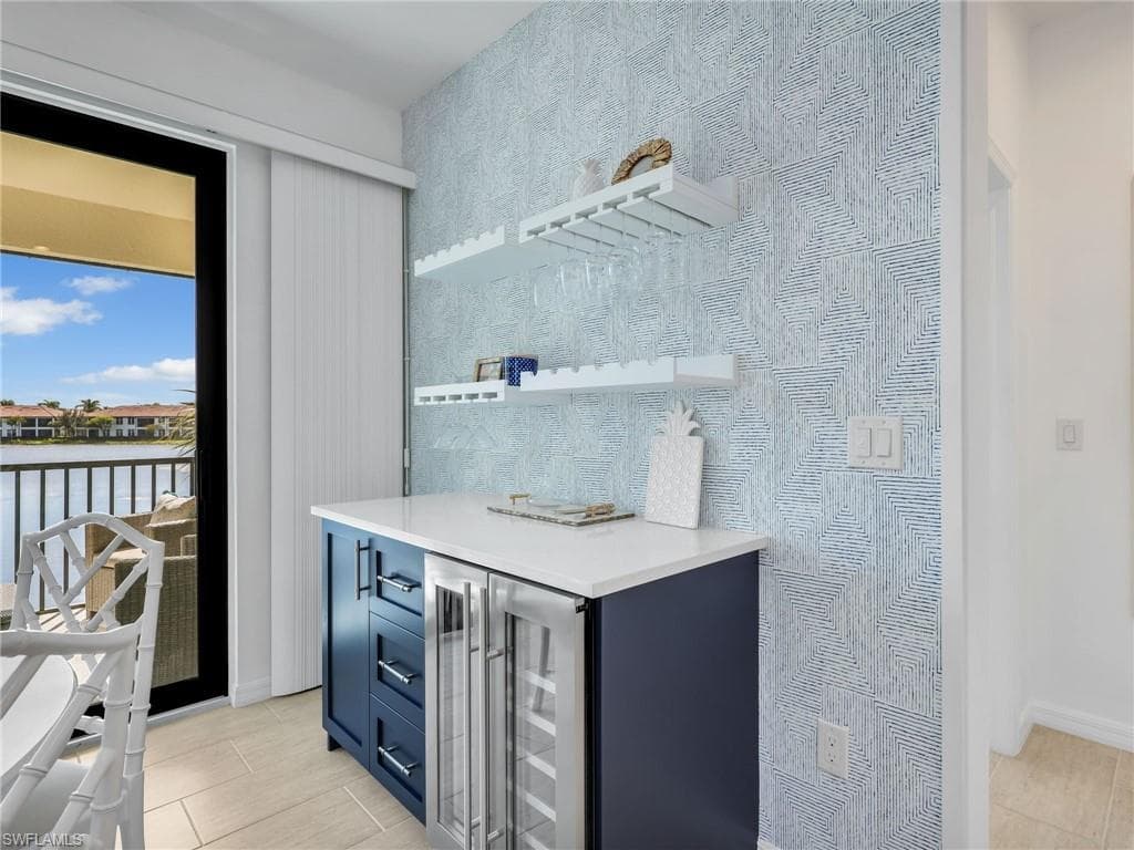 15177 Butler Lake DR # 201, NAPLES FL 34109-7