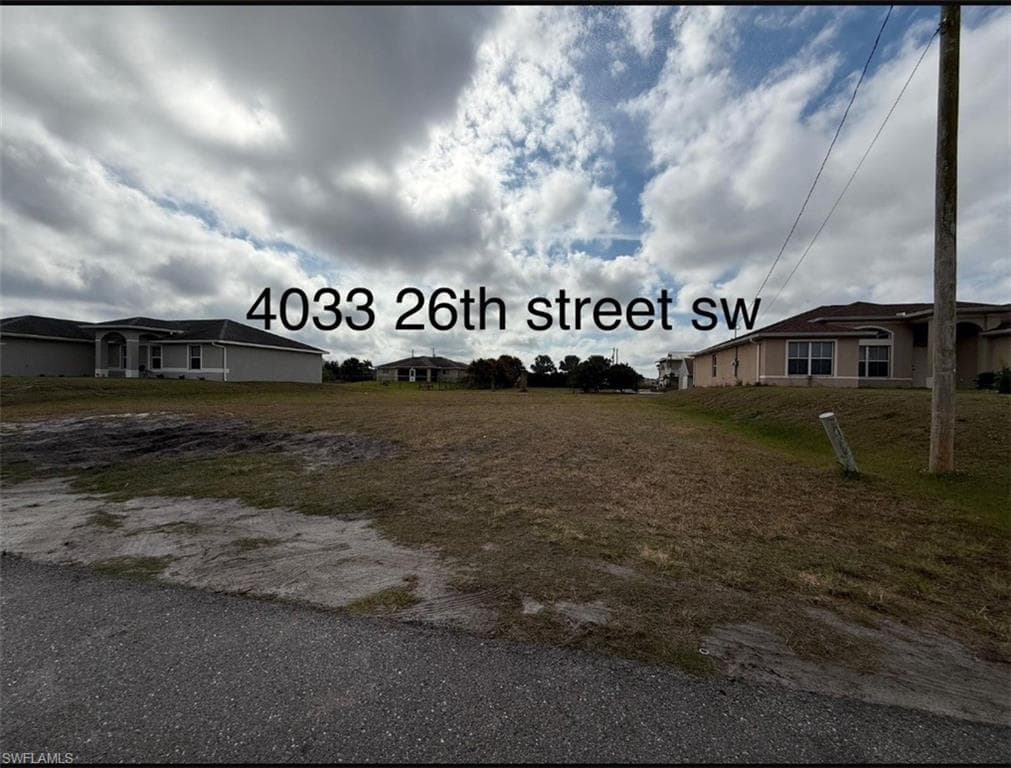 4033 26th ST SW, LEHIGH ACRES FL 33976-5