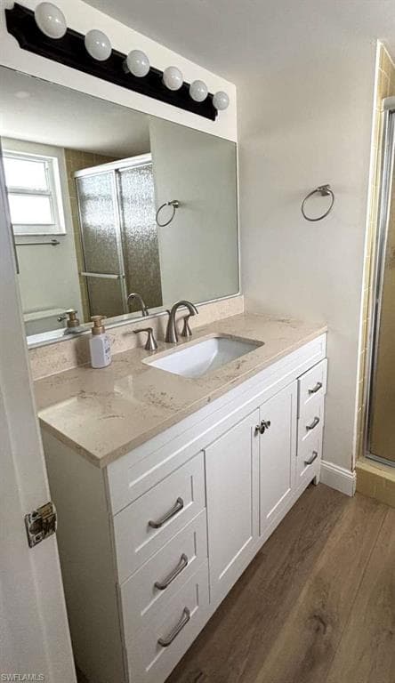 180 Turtle Lake CT # 101, NAPLES FL 34105-7