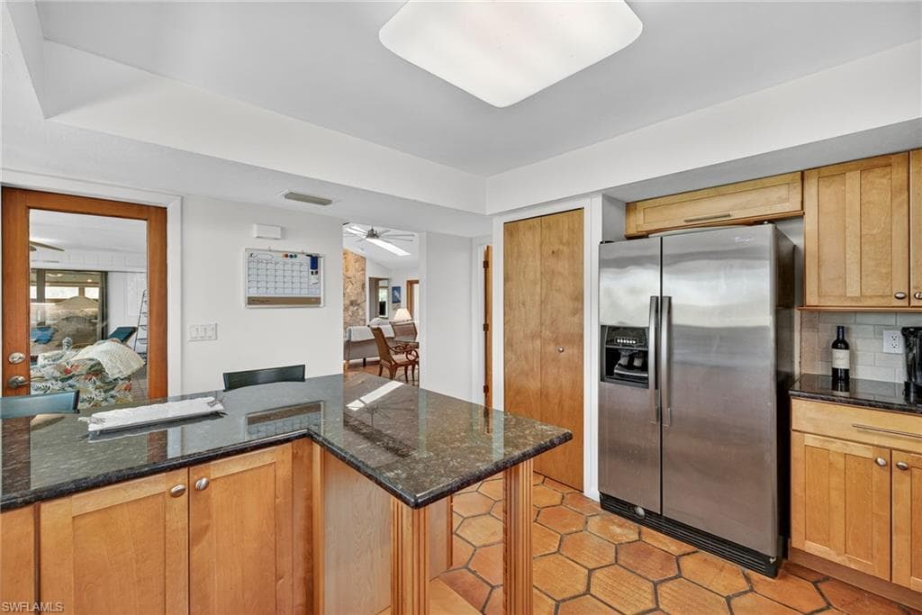 5307 Ladyfinger Lake RD, SANIBEL FL 33957-15