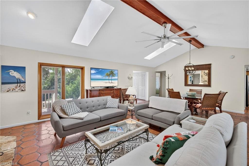 5307 Ladyfinger Lake RD, SANIBEL FL 33957-8