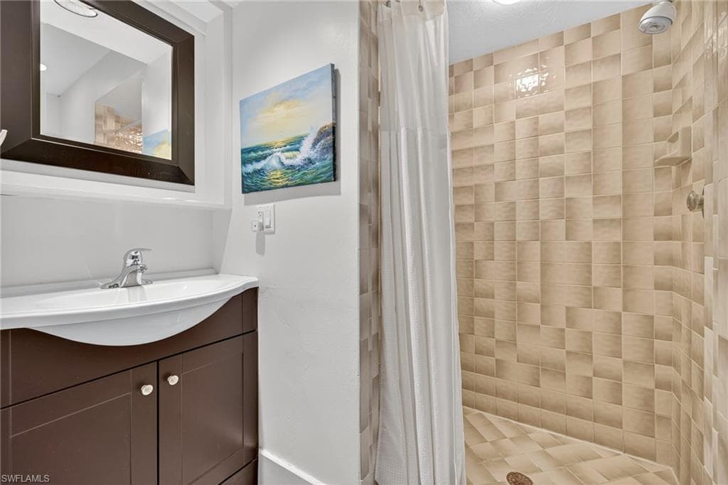 5307 Ladyfinger Lake RD, SANIBEL FL 33957-32