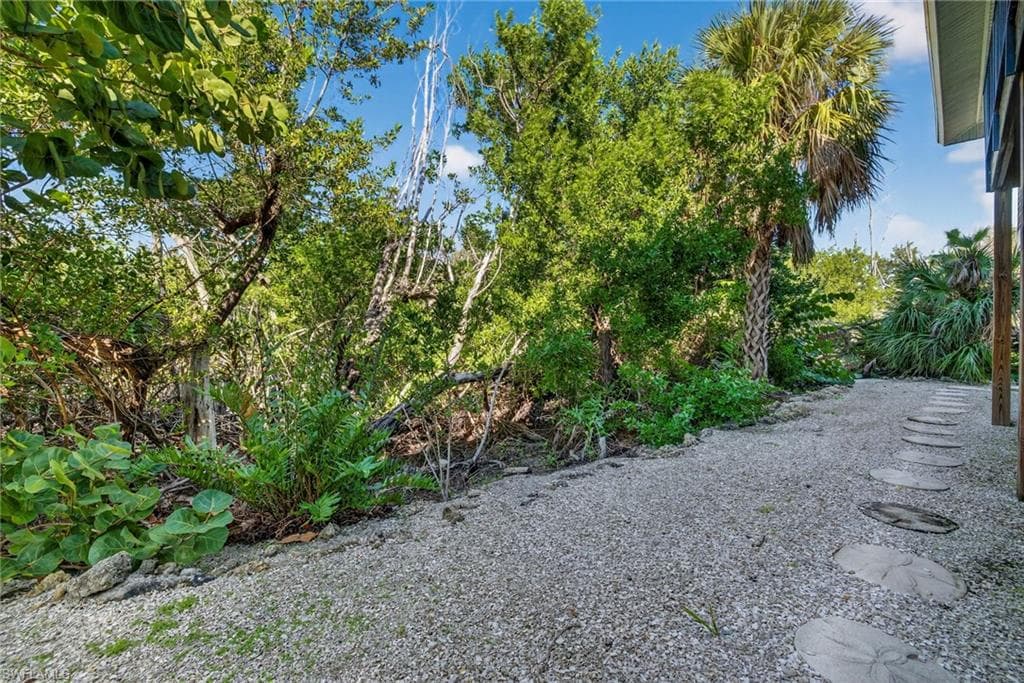 5307 Ladyfinger Lake RD, SANIBEL FL 33957-34