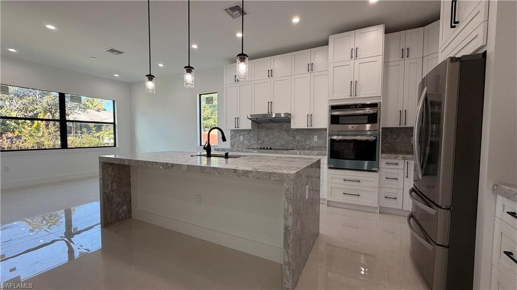 4710 Acadia LN, NAPLES FL 34112-2