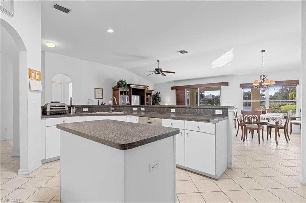 12715 Aston Oaks DR, FORT MYERS FL 33912-15