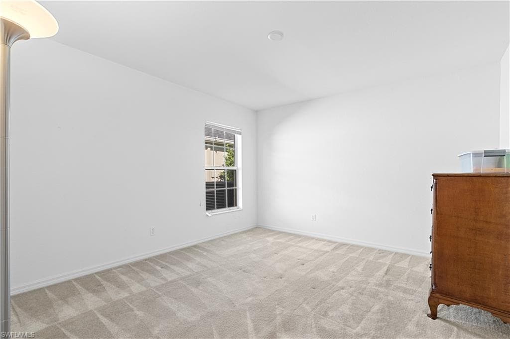 12715 Aston Oaks DR, FORT MYERS FL 33912-31