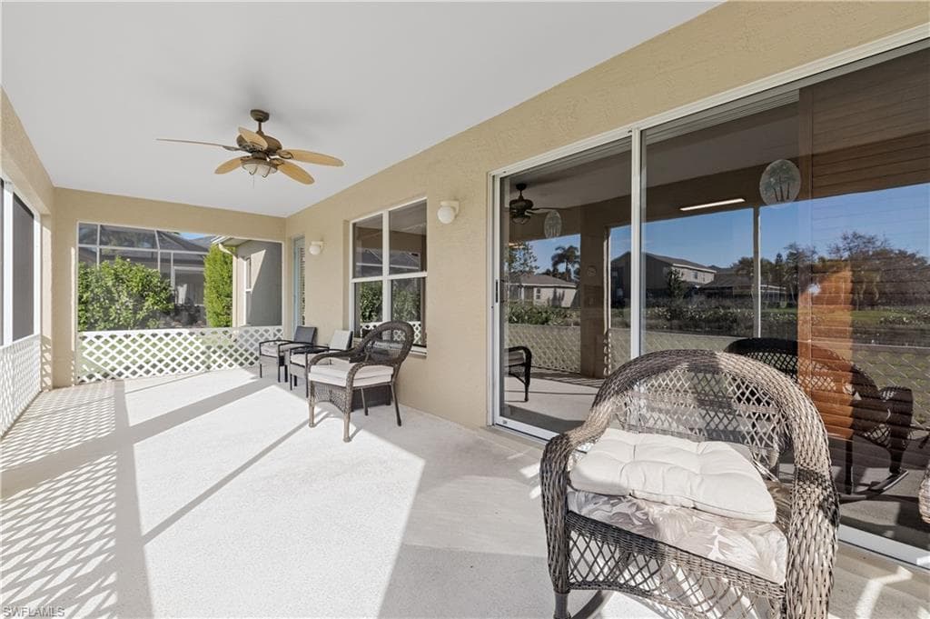 12715 Aston Oaks DR, FORT MYERS FL 33912-37