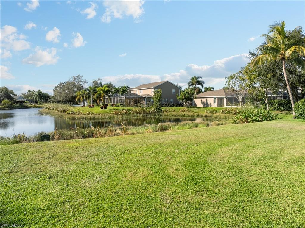 12715 Aston Oaks DR, FORT MYERS FL 33912-9