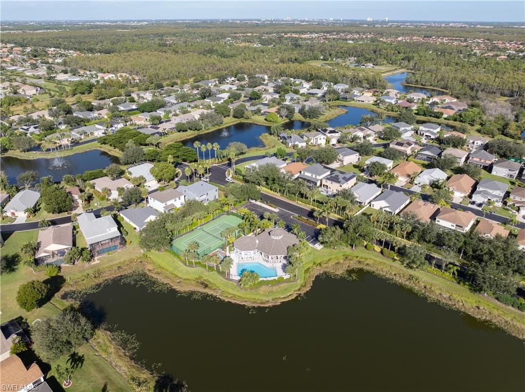 12715 Aston Oaks DR, FORT MYERS FL 33912-47