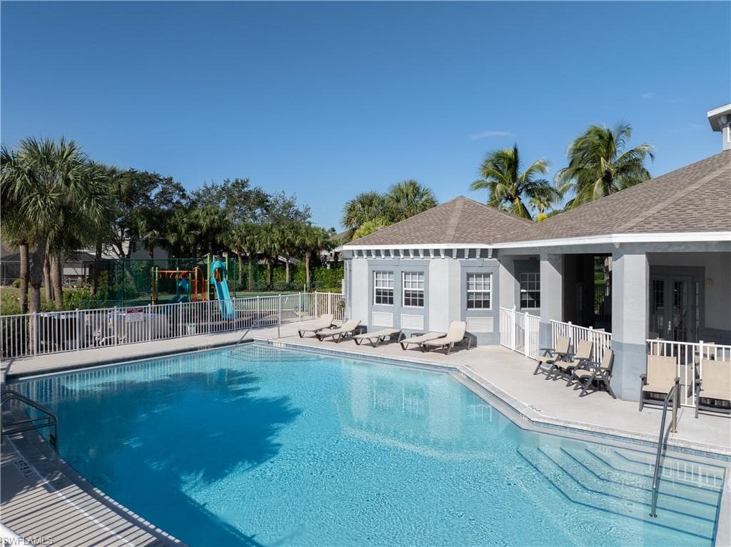 12715 Aston Oaks DR, FORT MYERS FL 33912-43