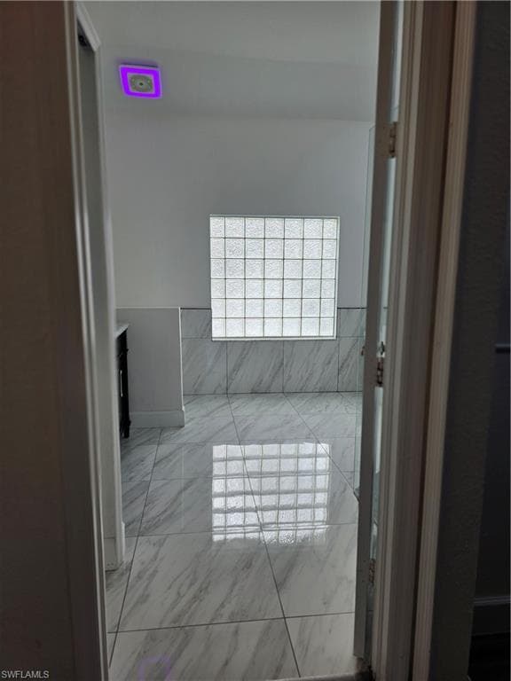 857 Summerfield DR, NAPLES FL 34120-26