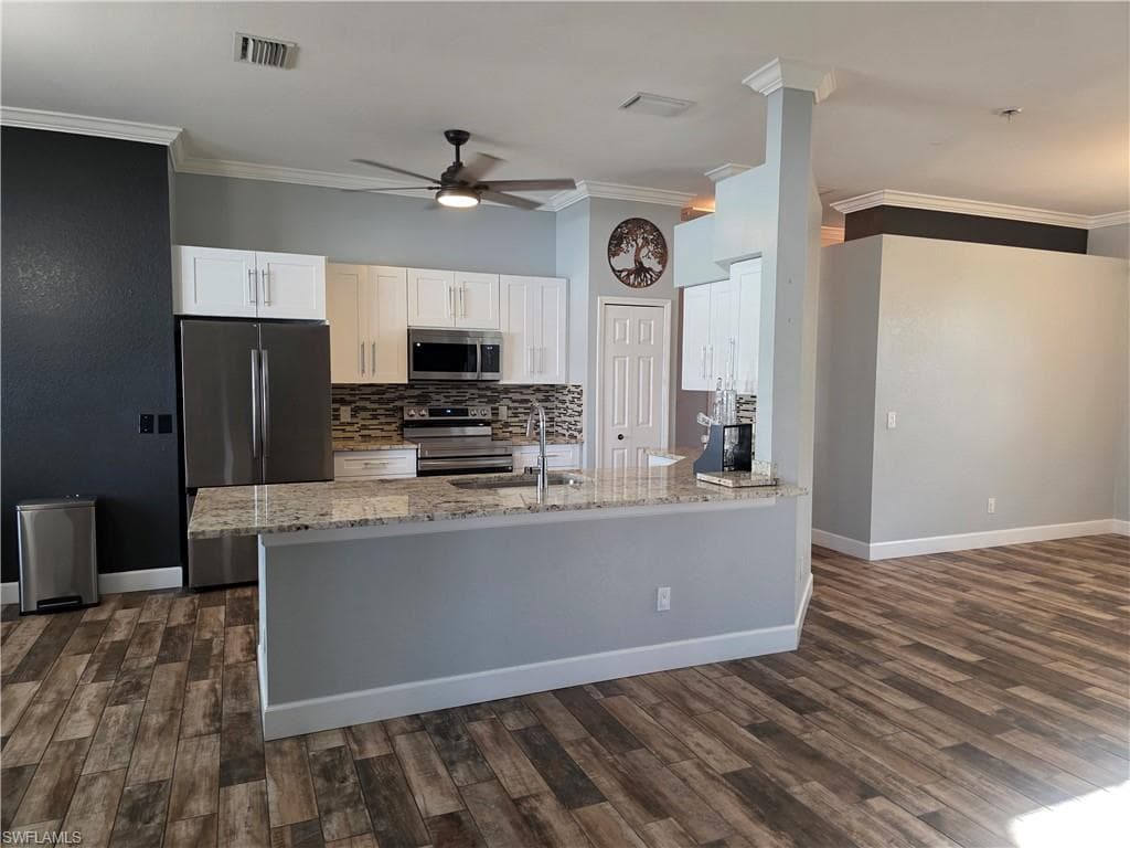 857 Summerfield DR, NAPLES FL 34120-45