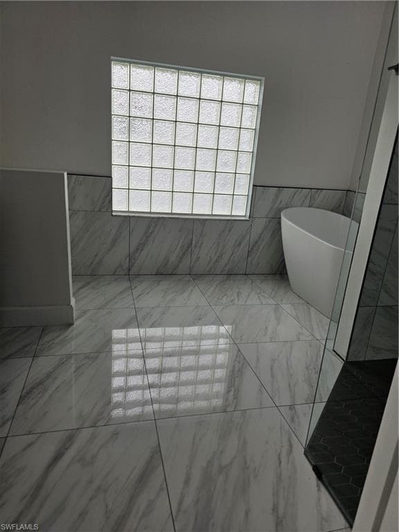 857 Summerfield DR, NAPLES FL 34120-27