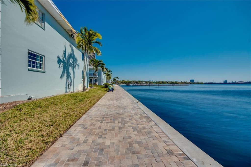 3324 N Key DR # 5, NORTH FORT MYERS FL 33903-25