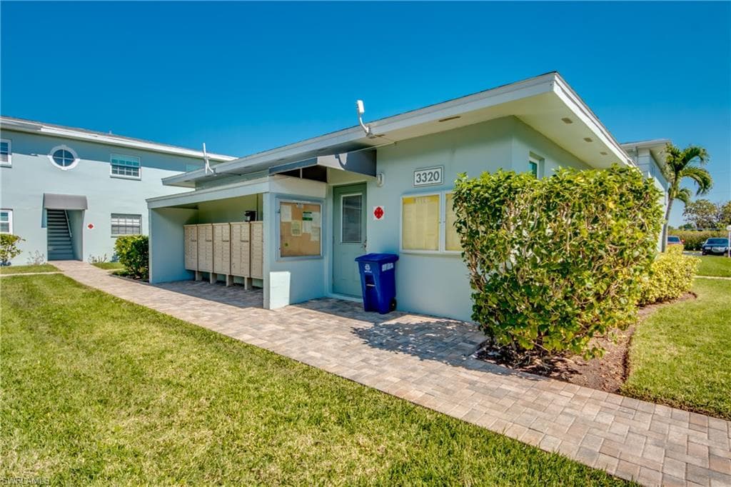 3324 N Key DR # 5, NORTH FORT MYERS FL 33903-30