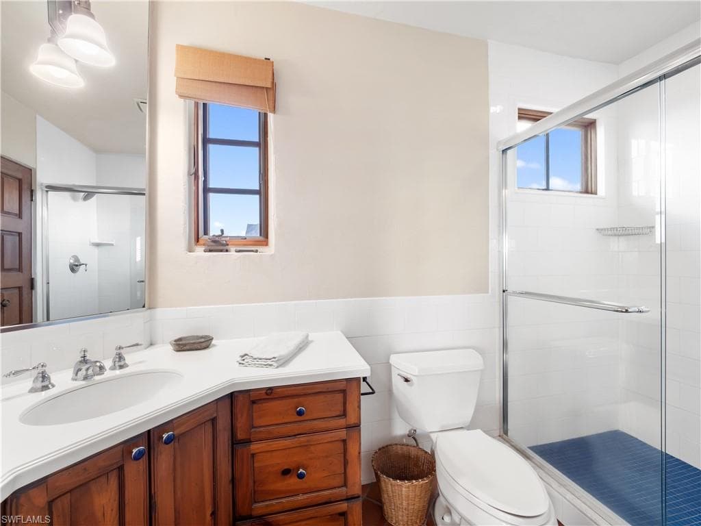 5844 Riverside LN, FORT MYERS FL 33919-44