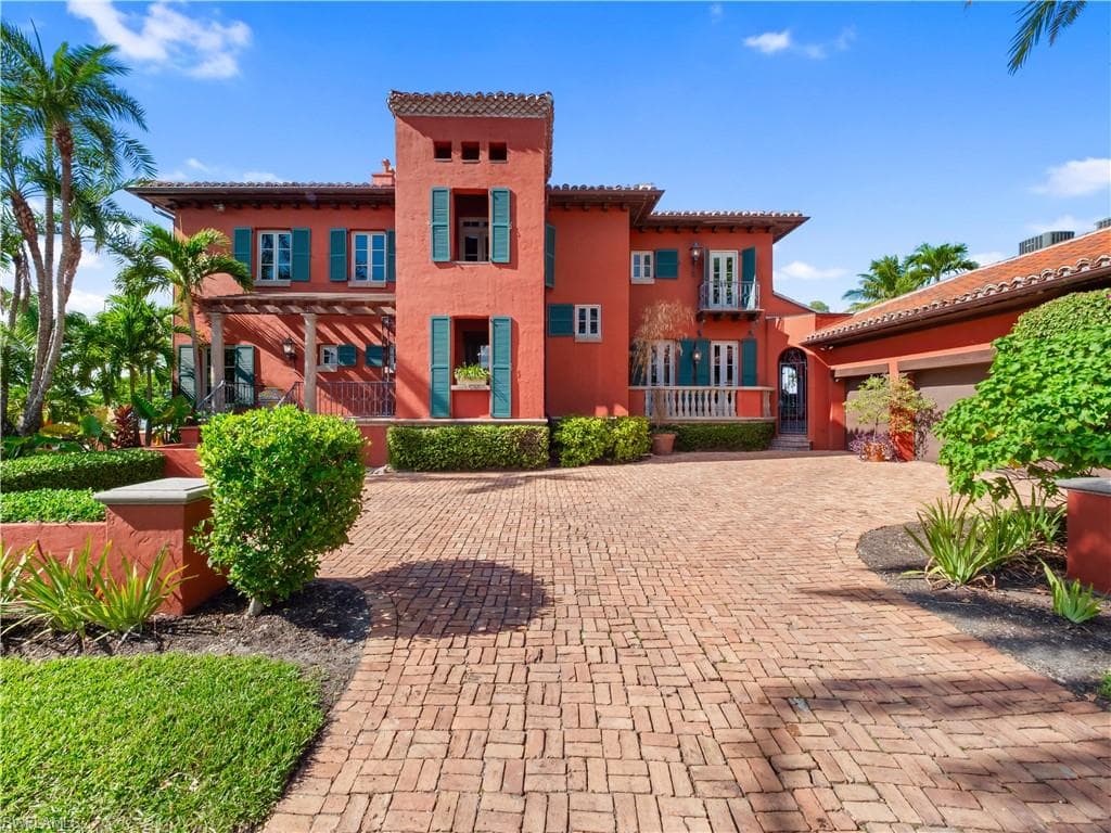 5844 Riverside LN, FORT MYERS FL 33919-3