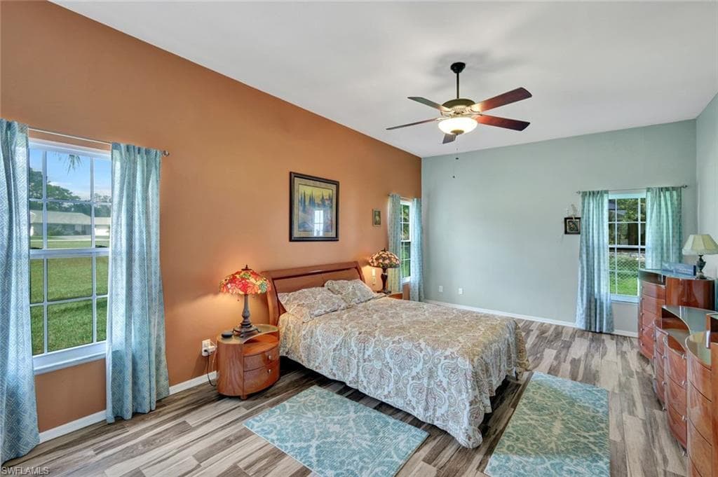 6910 Circle DR, FORT MYERS FL 33905-13