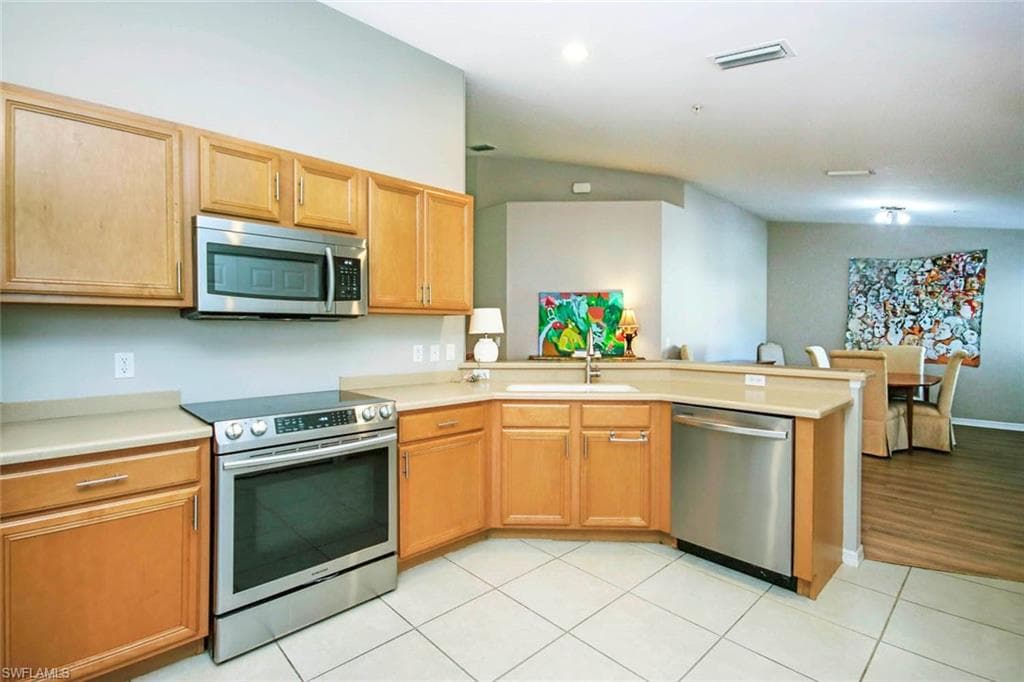 11620 Navarro WAY # 2404, FORT MYERS FL 33908-8