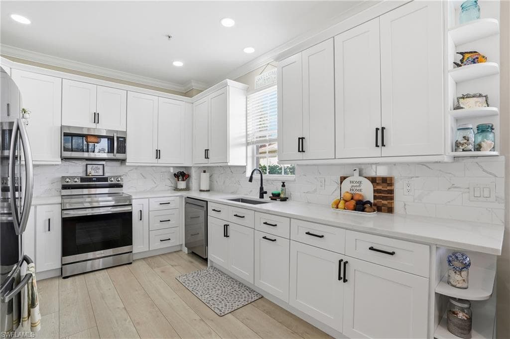 18921 Bay Woods Lake DR # 101, FORT MYERS FL 33908-2