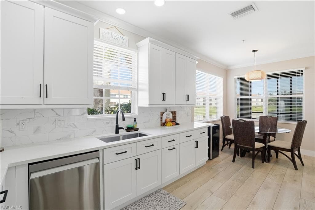 18921 Bay Woods Lake DR # 101, FORT MYERS FL 33908-17