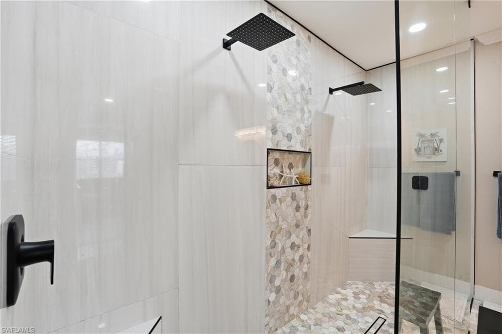 18921 Bay Woods Lake DR # 101, FORT MYERS FL 33908-20