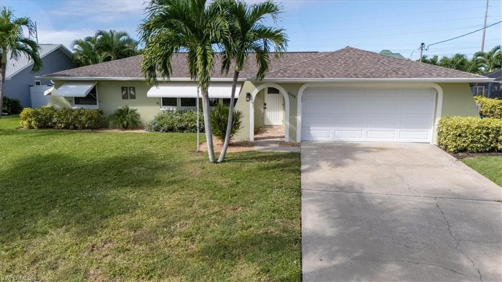 3908 SE 16th PL, CAPE CORAL FL 33904-1