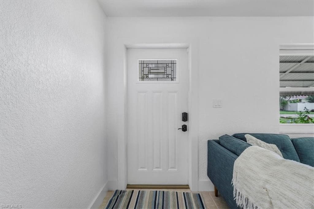 3908 SE 16th PL, CAPE CORAL FL 33904-5