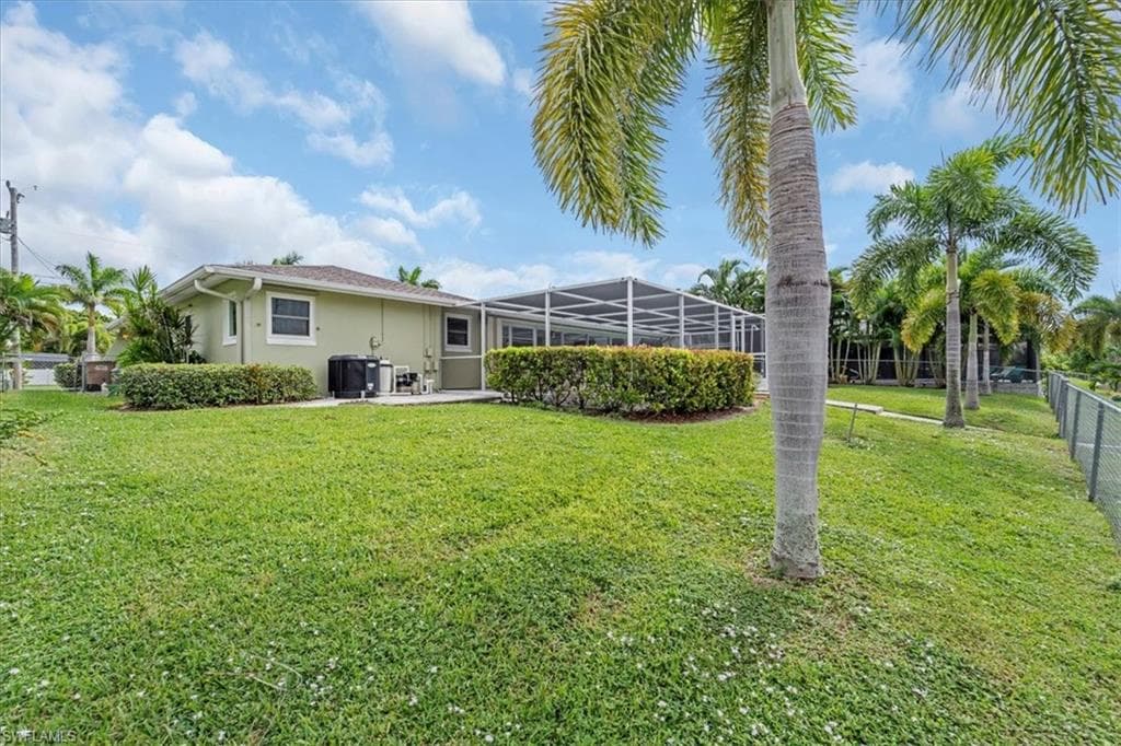 3908 SE 16th PL, CAPE CORAL FL 33904-42