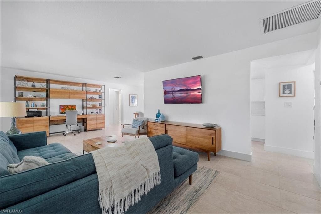 3908 SE 16th PL, CAPE CORAL FL 33904-8