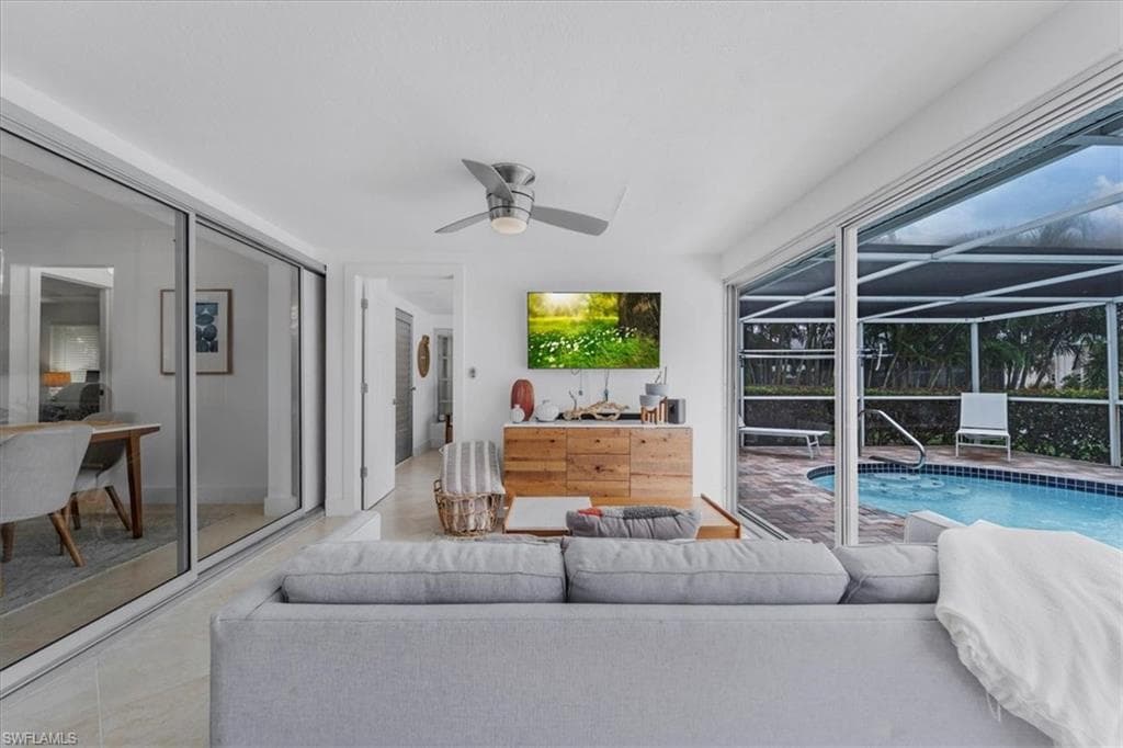 3908 SE 16th PL, CAPE CORAL FL 33904-30