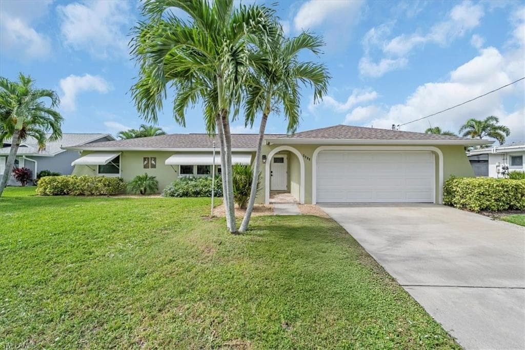 3908 SE 16th PL, CAPE CORAL FL 33904-3
