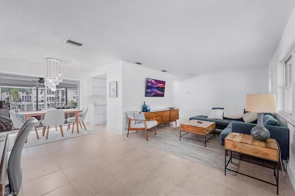 3908 SE 16th PL, CAPE CORAL FL 33904-7