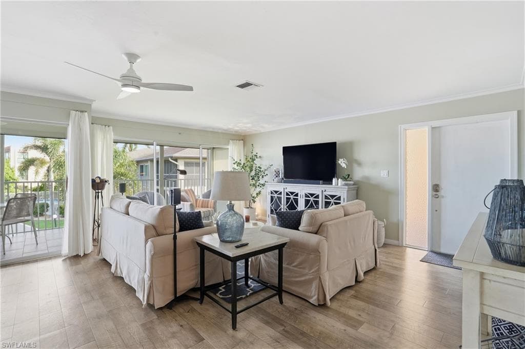 1949 Beach PKWY # 216, CAPE CORAL FL 33904-9