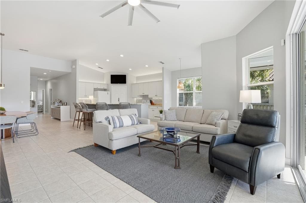 20687 Wildcat Run DR # 201, ESTERO FL 33928-7