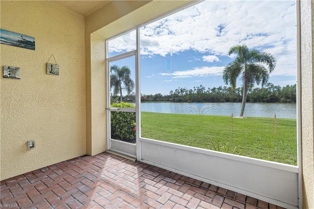 3569 Malagrotta CIR, CAPE CORAL FL 33909-26