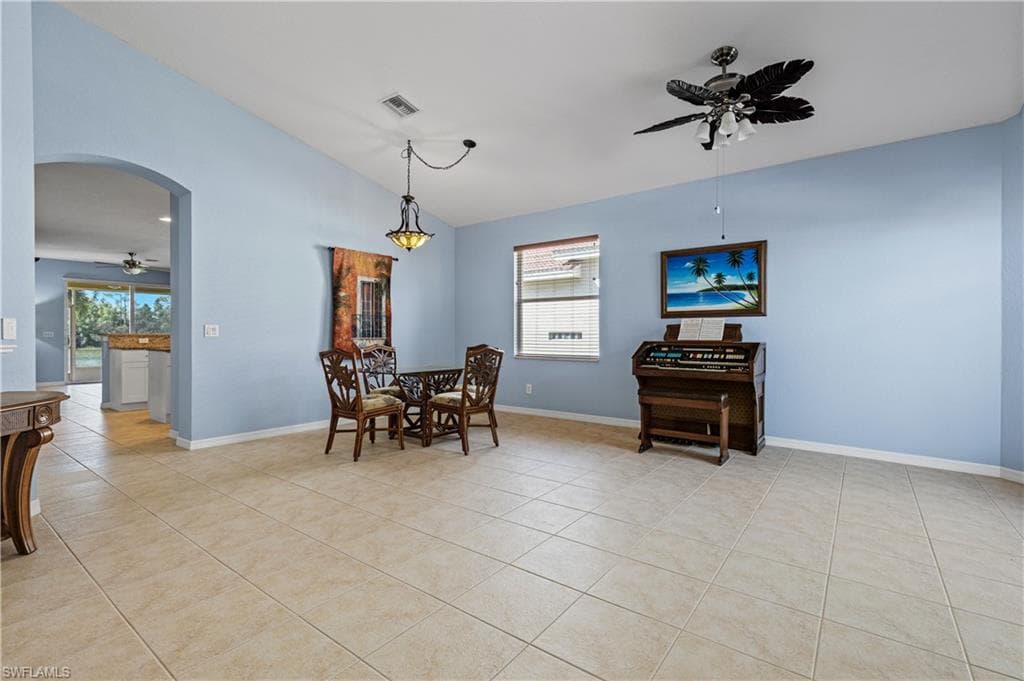3569 Malagrotta CIR, CAPE CORAL FL 33909-4