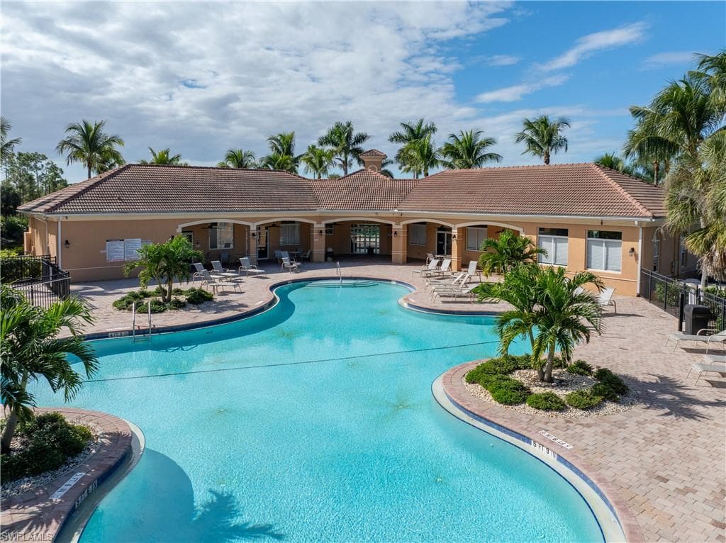 3569 Malagrotta CIR, CAPE CORAL FL 33909-33