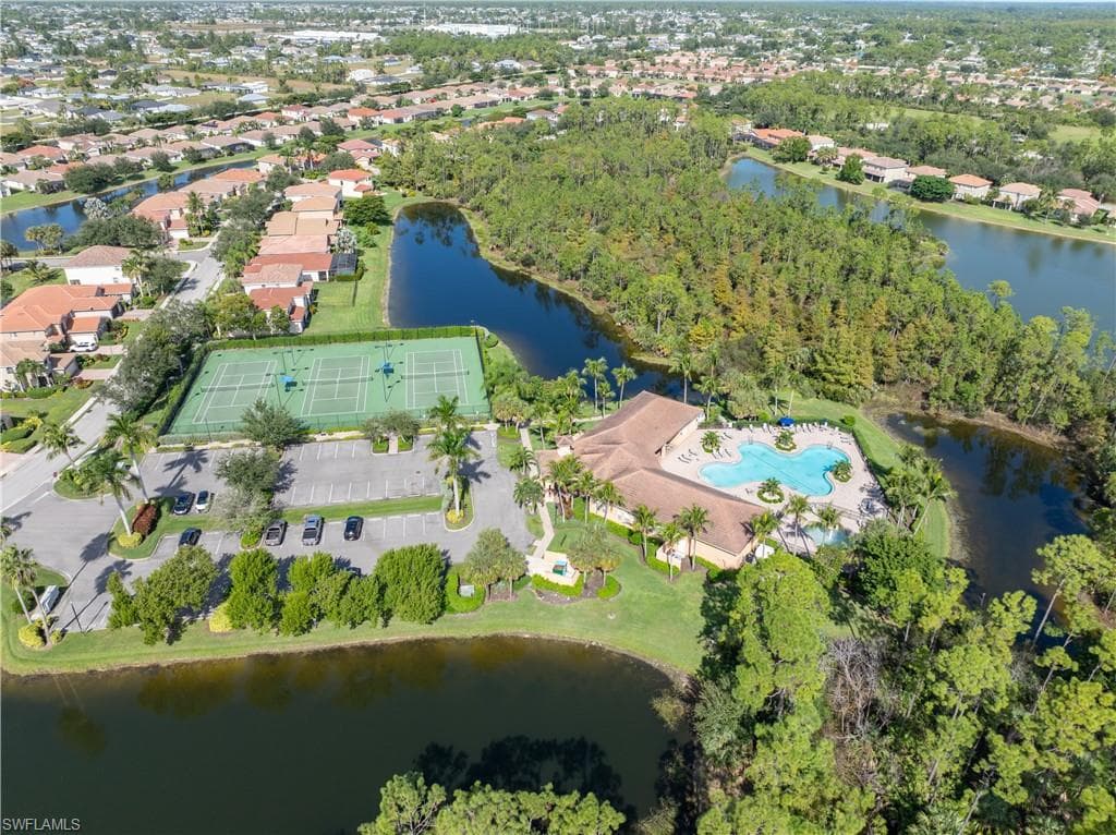 3569 Malagrotta CIR, CAPE CORAL FL 33909-40