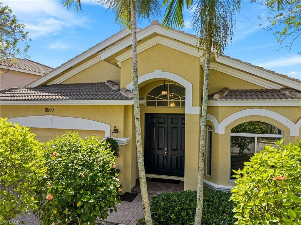 3569 Malagrotta CIR, CAPE CORAL FL 33909-3