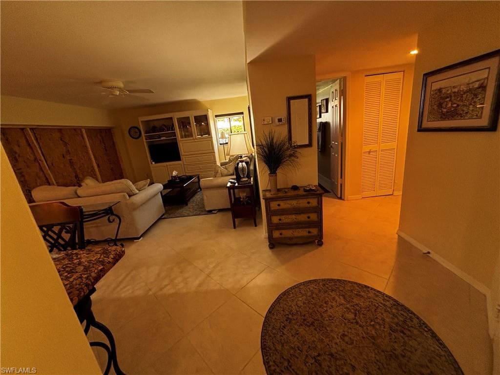 649 Beachwalk CIR # C101, NAPLES FL 34108-35