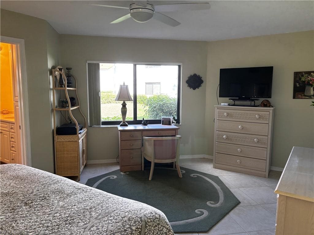 649 Beachwalk CIR # C101, NAPLES FL 34108-17
