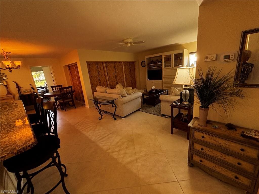 649 Beachwalk CIR # C101, NAPLES FL 34108-36