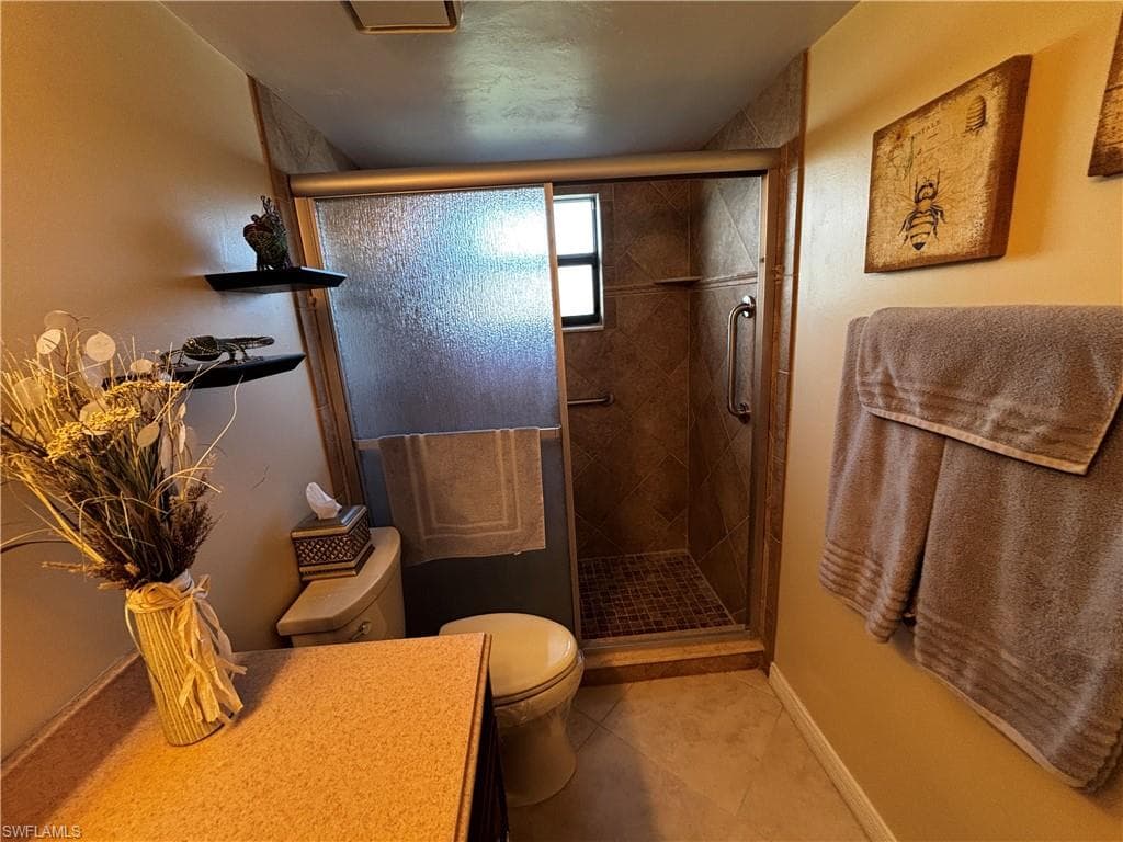 649 Beachwalk CIR # C101, NAPLES FL 34108-30