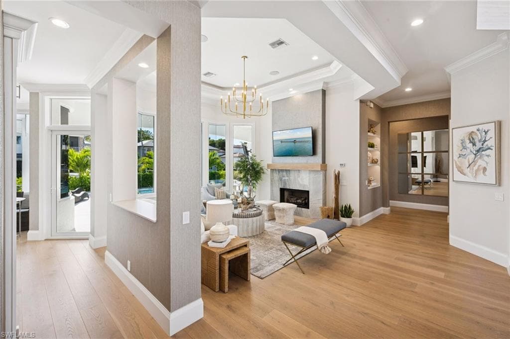 470 17th AVE S, NAPLES FL 34102-11