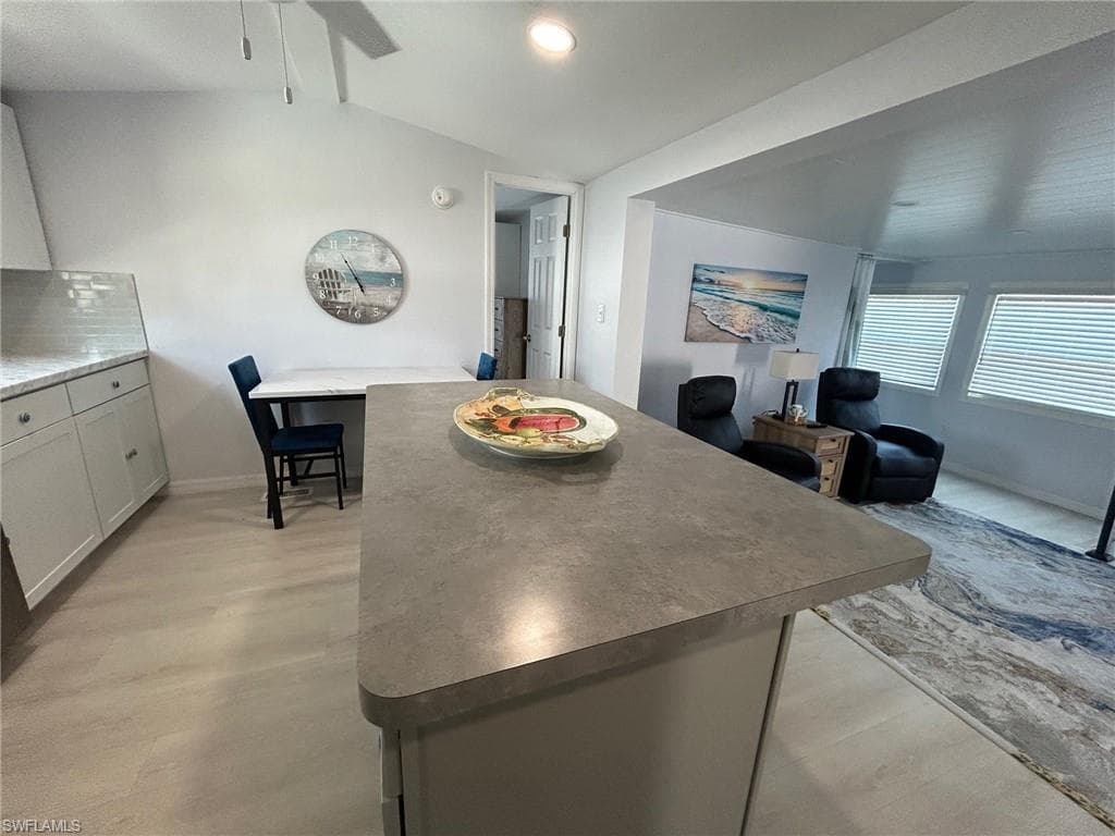 16270 Lapwing LN, FORT MYERS FL 33908-3